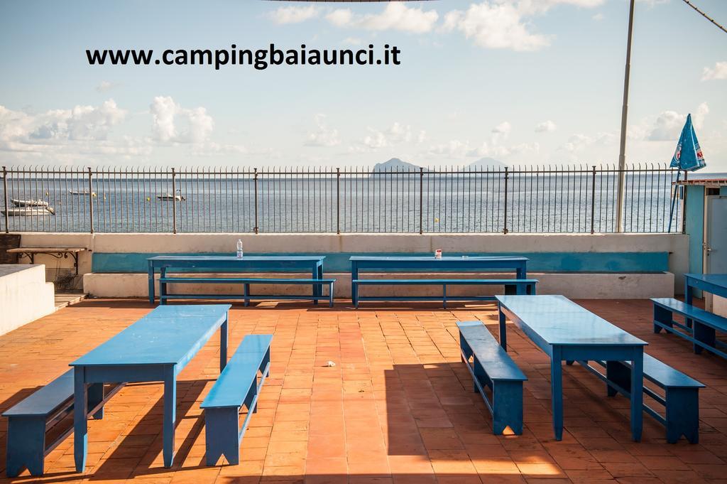 Camping Baia Unci Hotel ลีปารี ภายนอก รูปภาพ